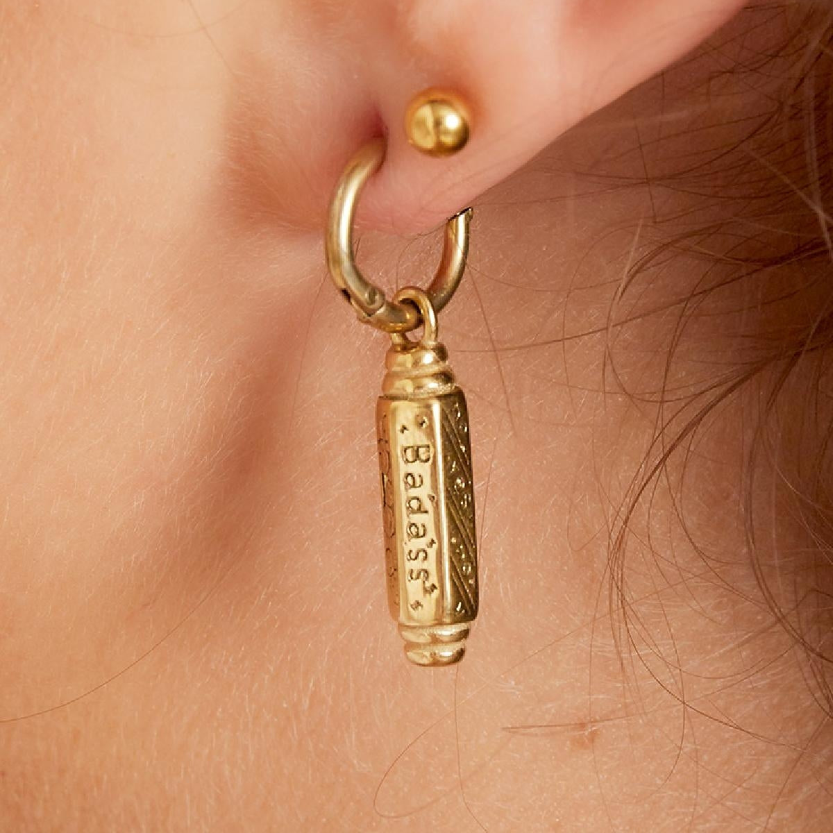 Pendientes de oro Badass