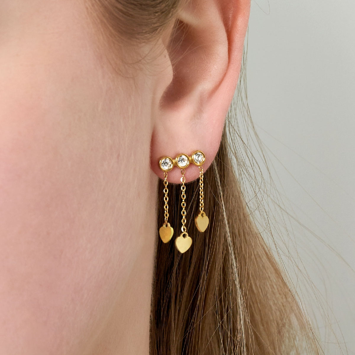 Pendientes Corazones y Piedras Color Dorado