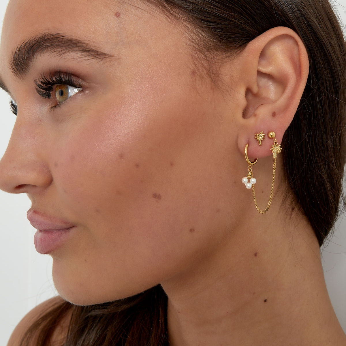 Pendiente de Perla de Palmera Individual Color Dorado - Acero Inoxidable