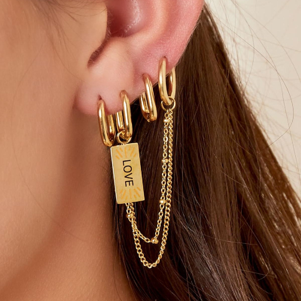 Pendiente único Love