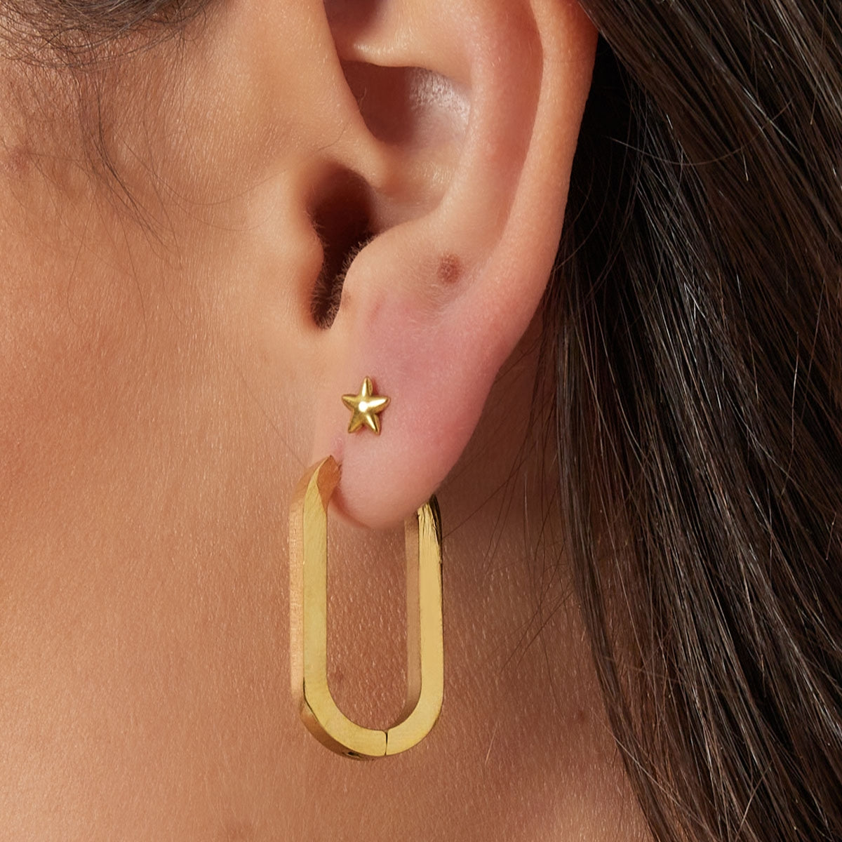 Pendientes Básicos Ovalados Grandes Color Dorado