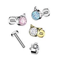 Goudkleurige labret in katvorm met zirconia van titanium – voor helix of tragus. Collectiefoto.