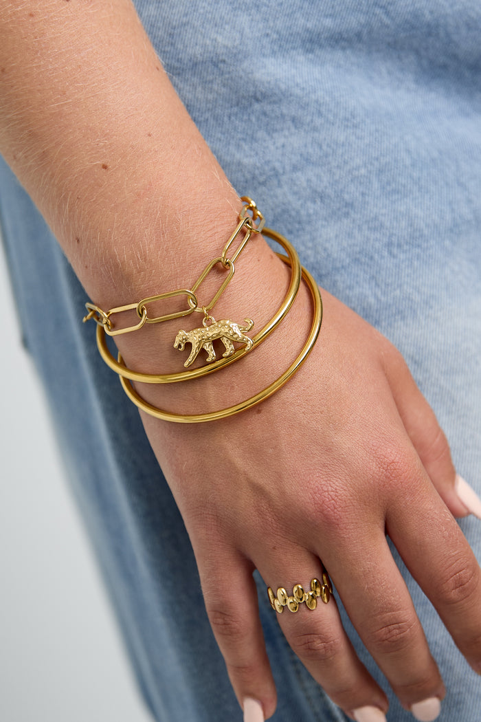 Schakelarmband met panterbedel