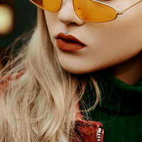 Goudkleurige labret met marquise kristal